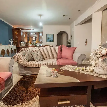 Dina's House